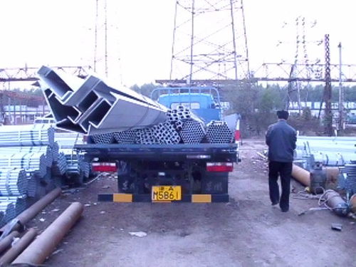 黃南州Q345B大口徑厚壁鋼管廠報(bào)價(jià)與船舶機(jī)械應(yīng)用解析